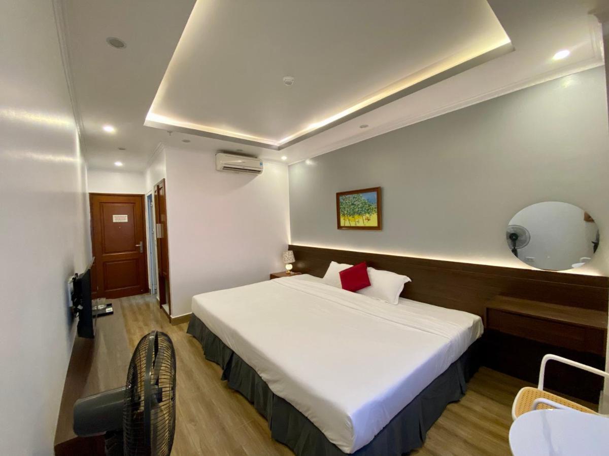 Dolphin Hotel Chan Chau Экстерьер фото