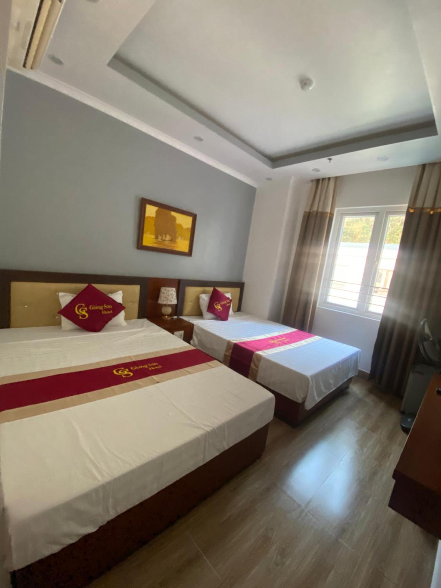 Dolphin Hotel Chan Chau Экстерьер фото